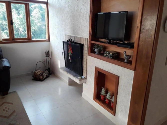 2 Bedrooms Cottage