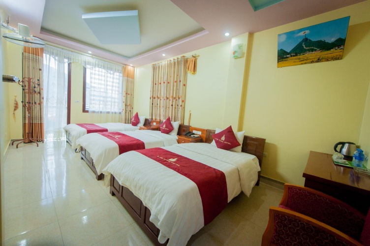 Standard Double room with view