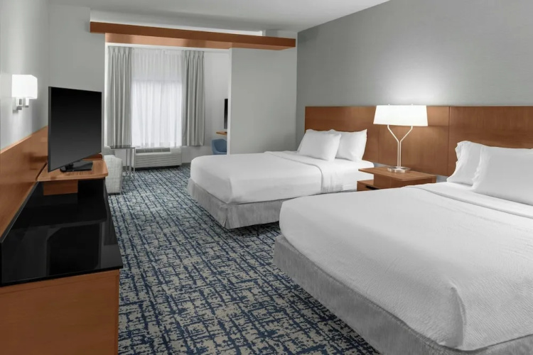Fairfield Inn & Suites Calhoun