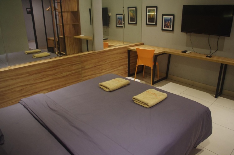 Guest rooms