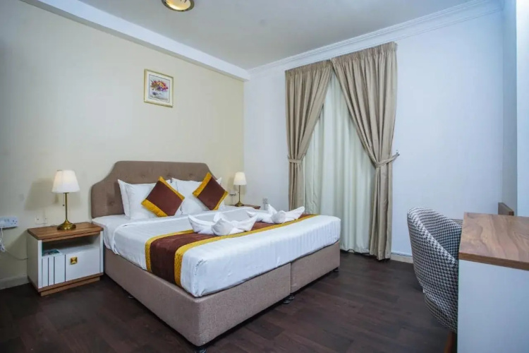 La Villa Suites Hotel