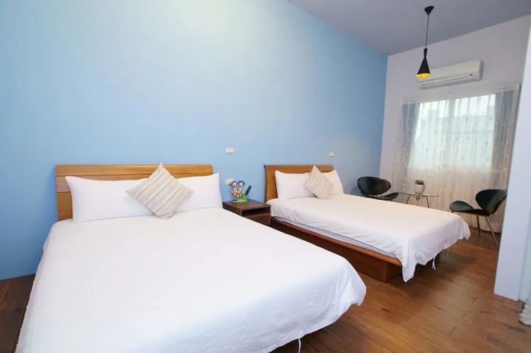 6636 B&B