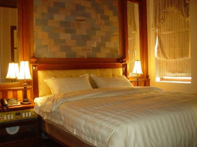 Blue River Hotel