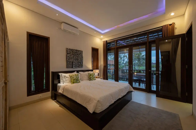 Green Oasis Private Villa