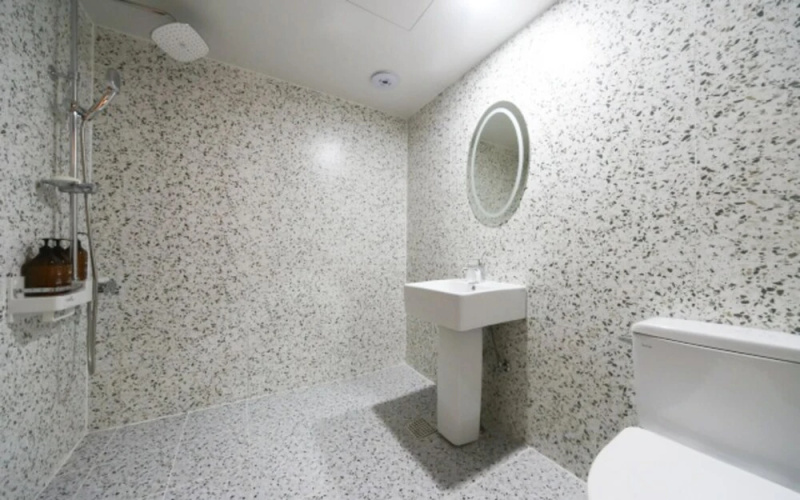 Changwon Myeongseodong Hotel Laon