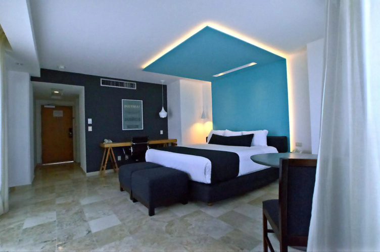 Rivoli Select Hotel