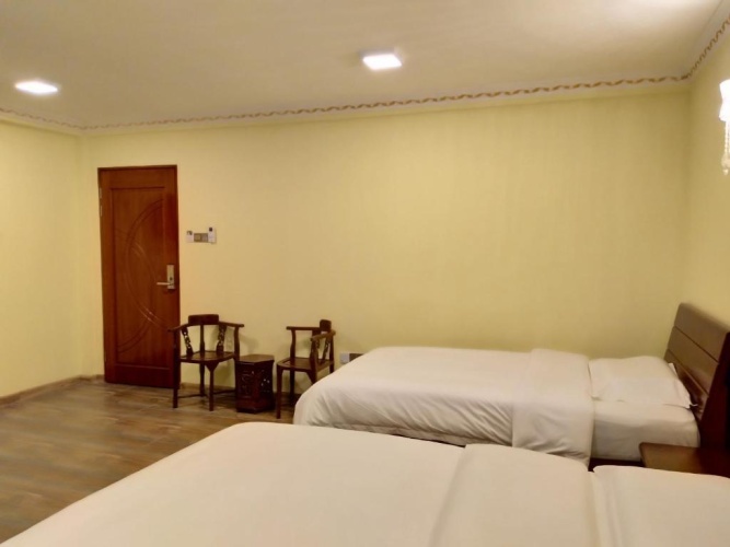Deluxe Family room