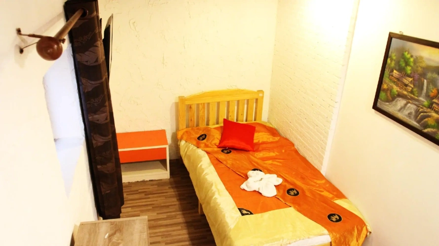 Deluxe Single room