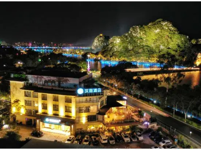 Hanting Hotel Zhaoqing Qixingyan East Gate