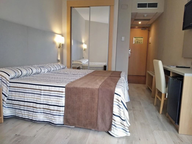 Twin room
