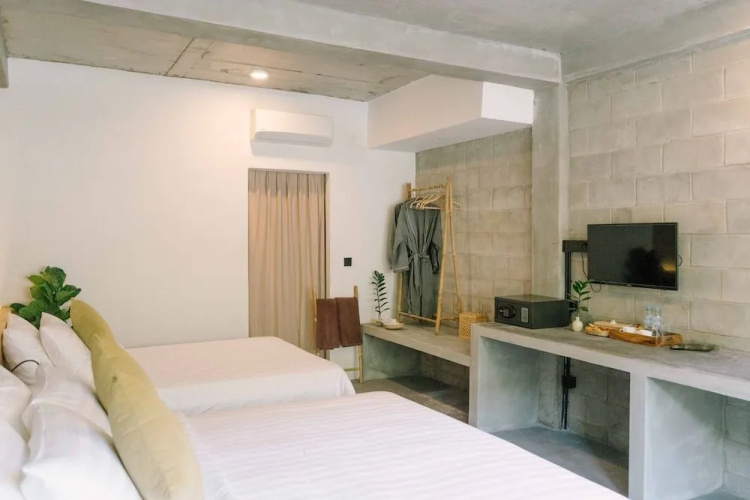 Larimar Hotel and Resort