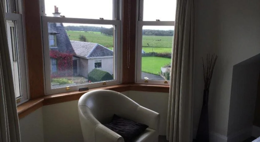 No 2 Troon Road Bed & Breakfast