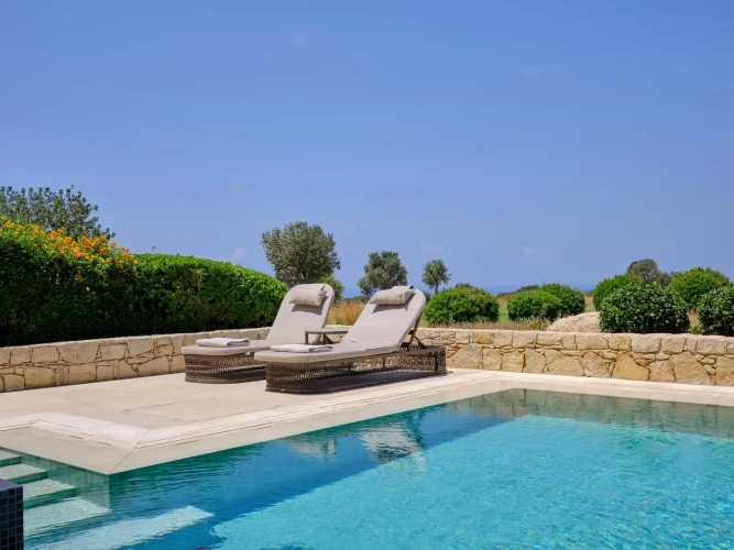 1 Bedroom Family Suite with partial sea view