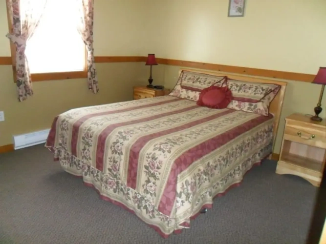 1 Bedroom Deluxe Cottage