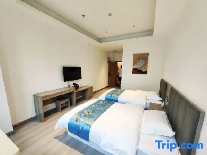 Premium Twin room