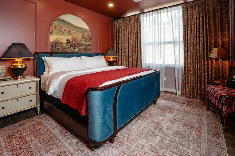 Superior Single room with city view