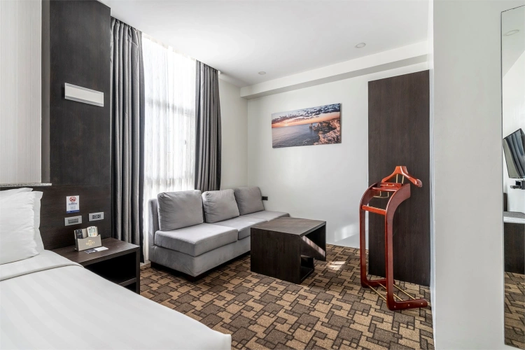 Premier Suite