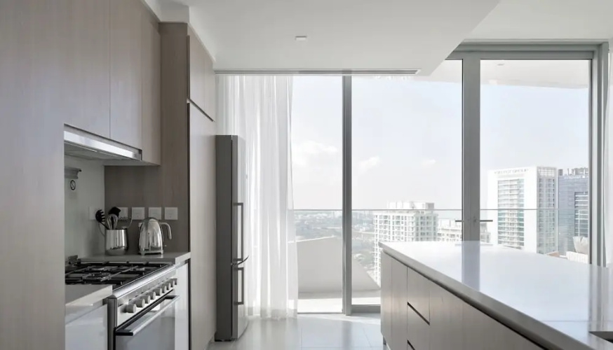 KOHH - 2BR in Stella Maris Tower