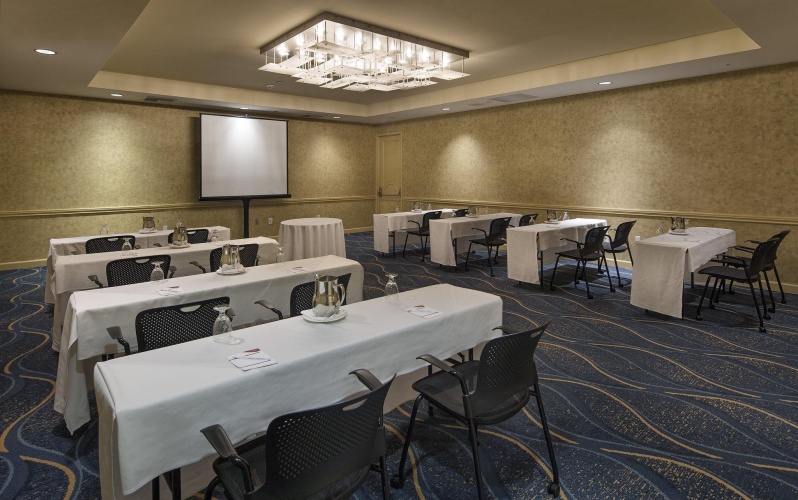 Crowne Plaza Ventura Beach photo 45