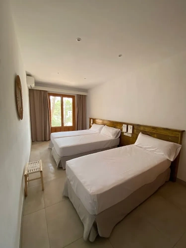 Standard Triple room with balcony and with sea view
