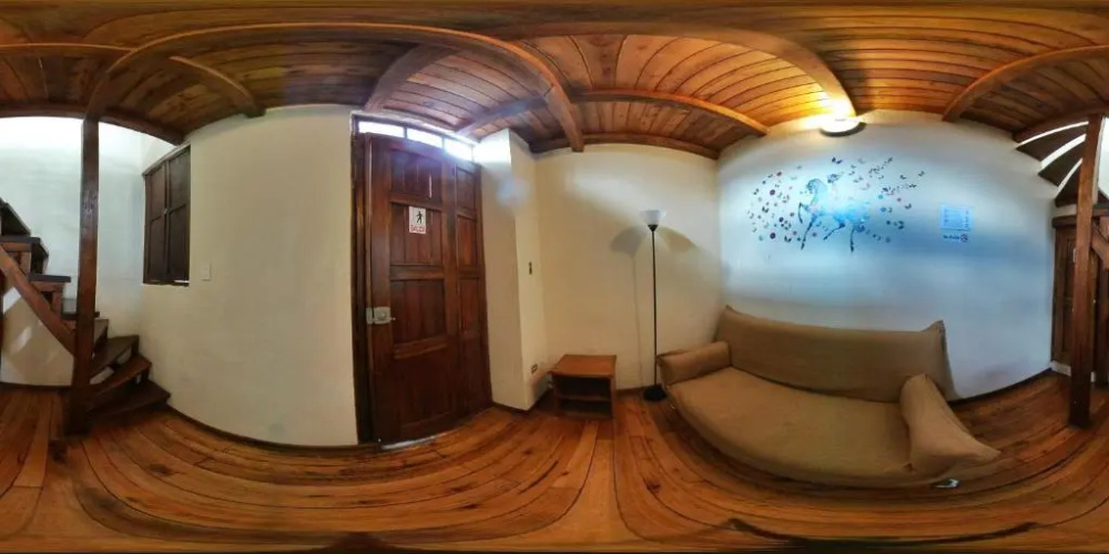 Hostal La Suite
