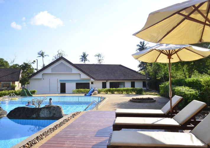 Phuket Siray Hut Resort