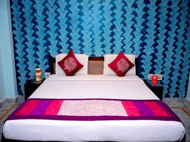 OYO Flagship 3071 Hotel Kamesh Hut