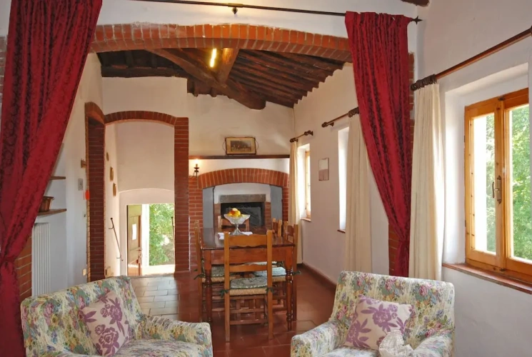 3 Bedrooms Apartment with balcony