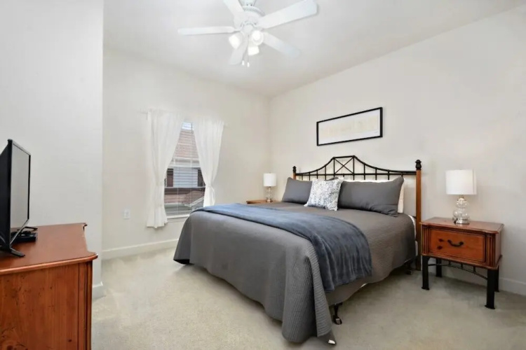 3 bedroom villa - accommodate 8 guests