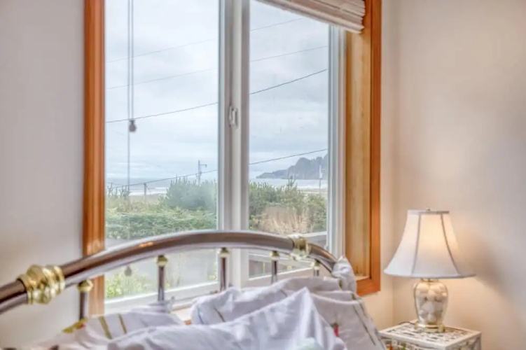 Amazing Ocean Views (MCA 448)