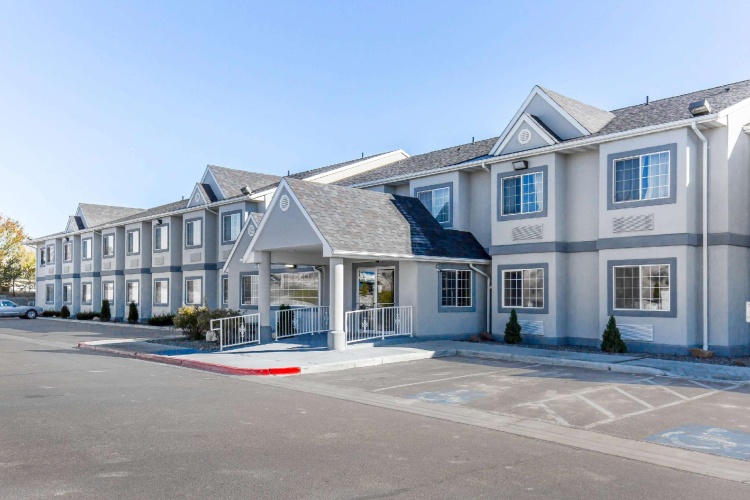 Quadruple Suite