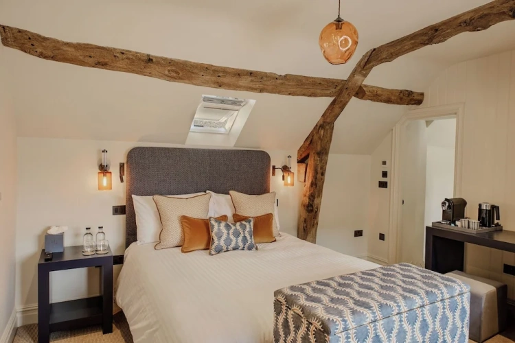 Deluxe Double room with courtyard view