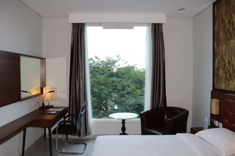 Pakons Prime Hotel