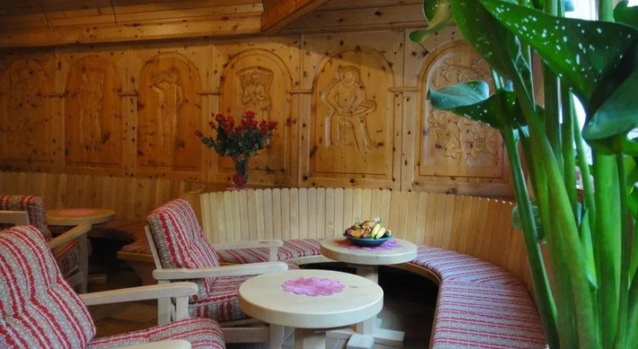 Hotel Gebidem