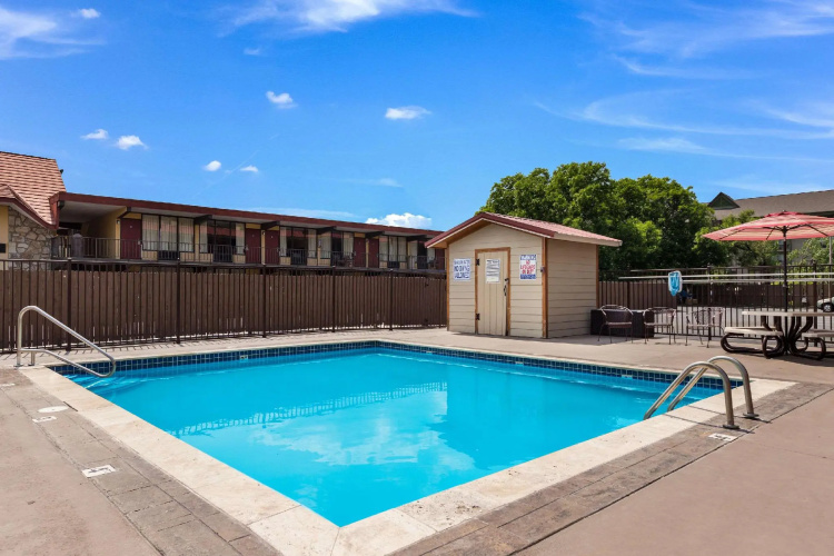 Econo Lodge
