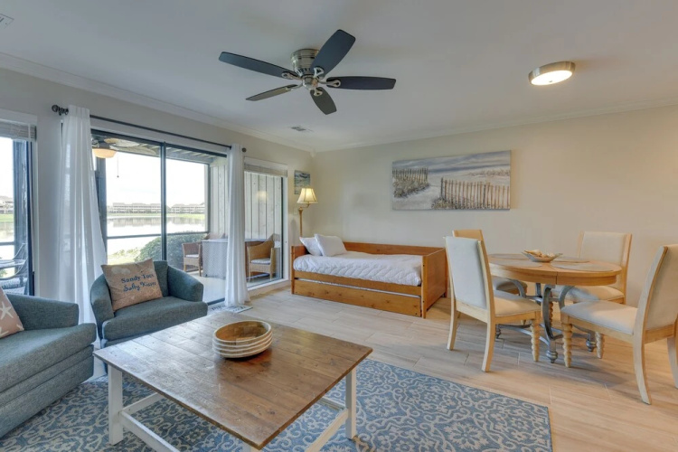 Chic Miramar Beach Condo With Pool Access!