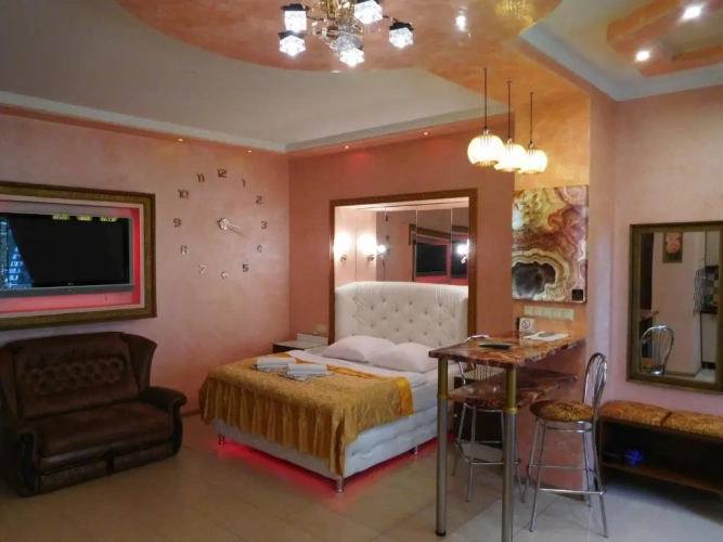 Deluxe Apartment