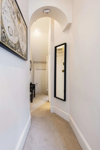 The Eardley Crescent Apartment - BAJ