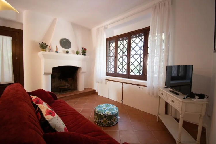 4 Bedrooms Villa