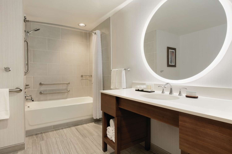 Embassy Suites by Hilton South Jordan Salt Lake City photo 10