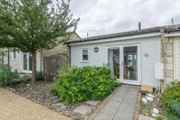 Saltbox B1
