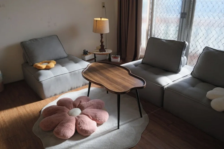 Standard Quadruple Family room