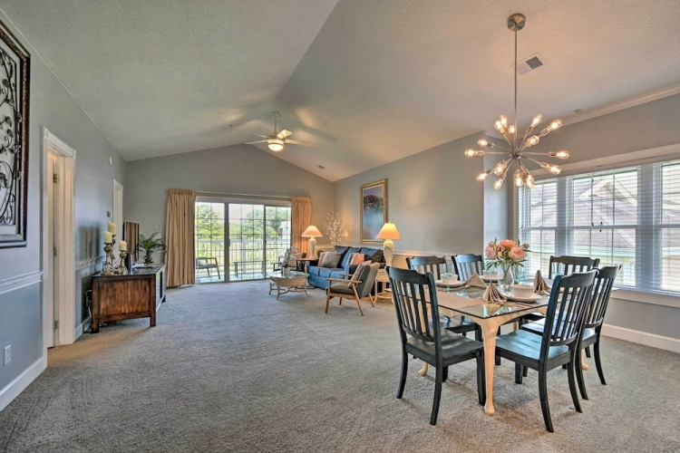 3 Bedrooms Apartment