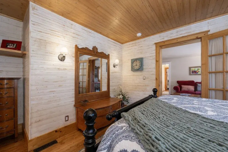 West Portal Cabin 4 Bedroom Cabin