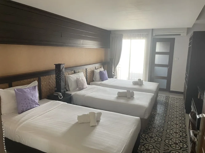 Superior Triple room