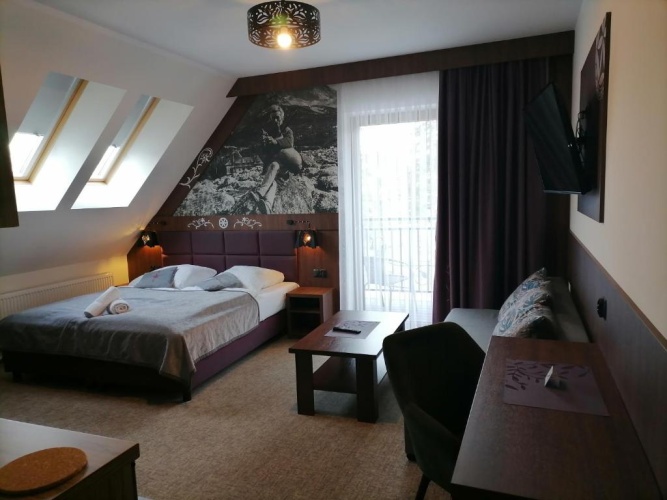 Standard Quadruple room with balcony