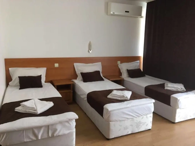 Standard Triple room with balcony