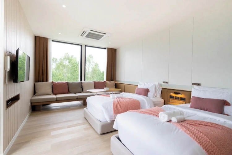 Deluxe Twin room