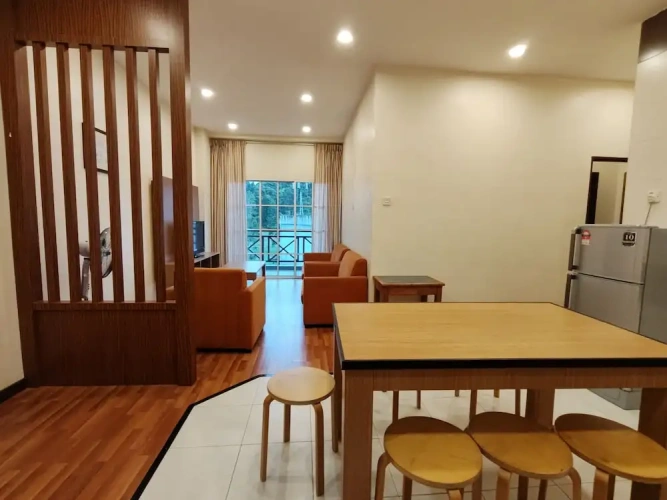 Standard Triple room with balcony