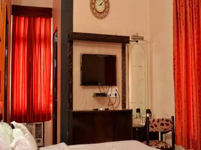Hotel Anokhi Palace